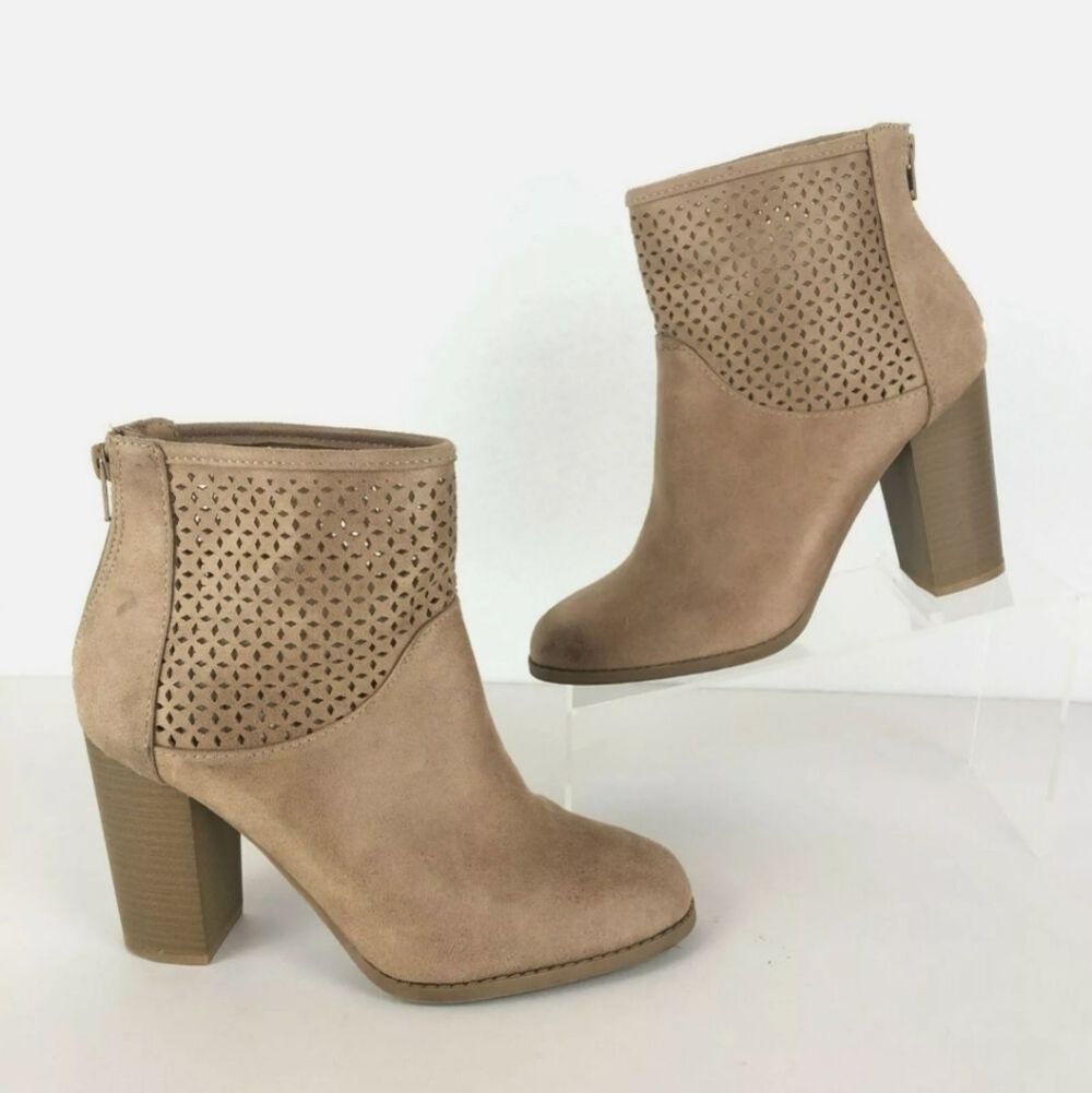 APT. 9 Perforated Tan Heeled Ankle Booties Women’s Size 6